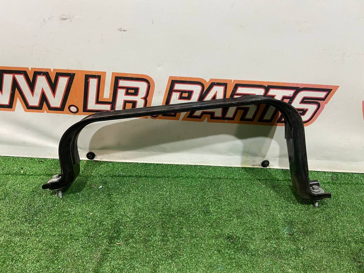 LR126572 Used Land Rover Discovery Sport L550 (2015-) Fuel Tank Mount